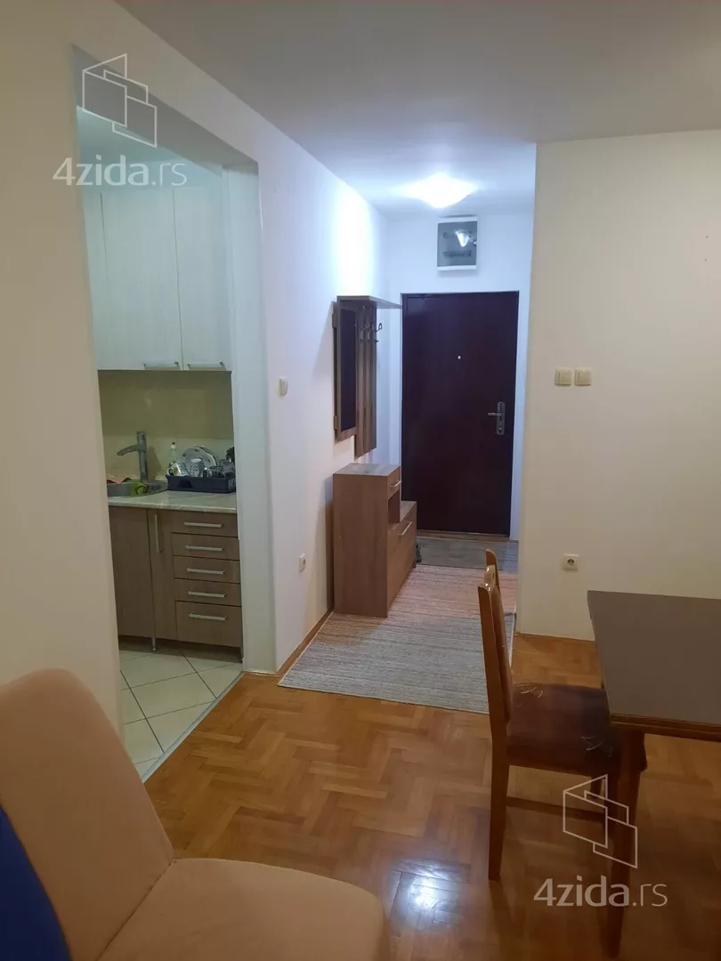 Garsonjera | 4zida