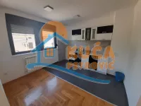 Lokal | 4zida