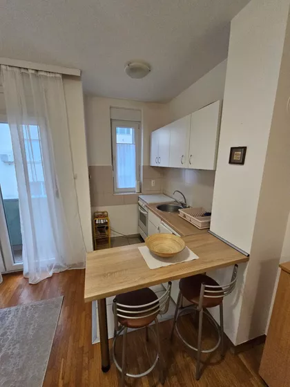 Stari Grad | 4zida.rs