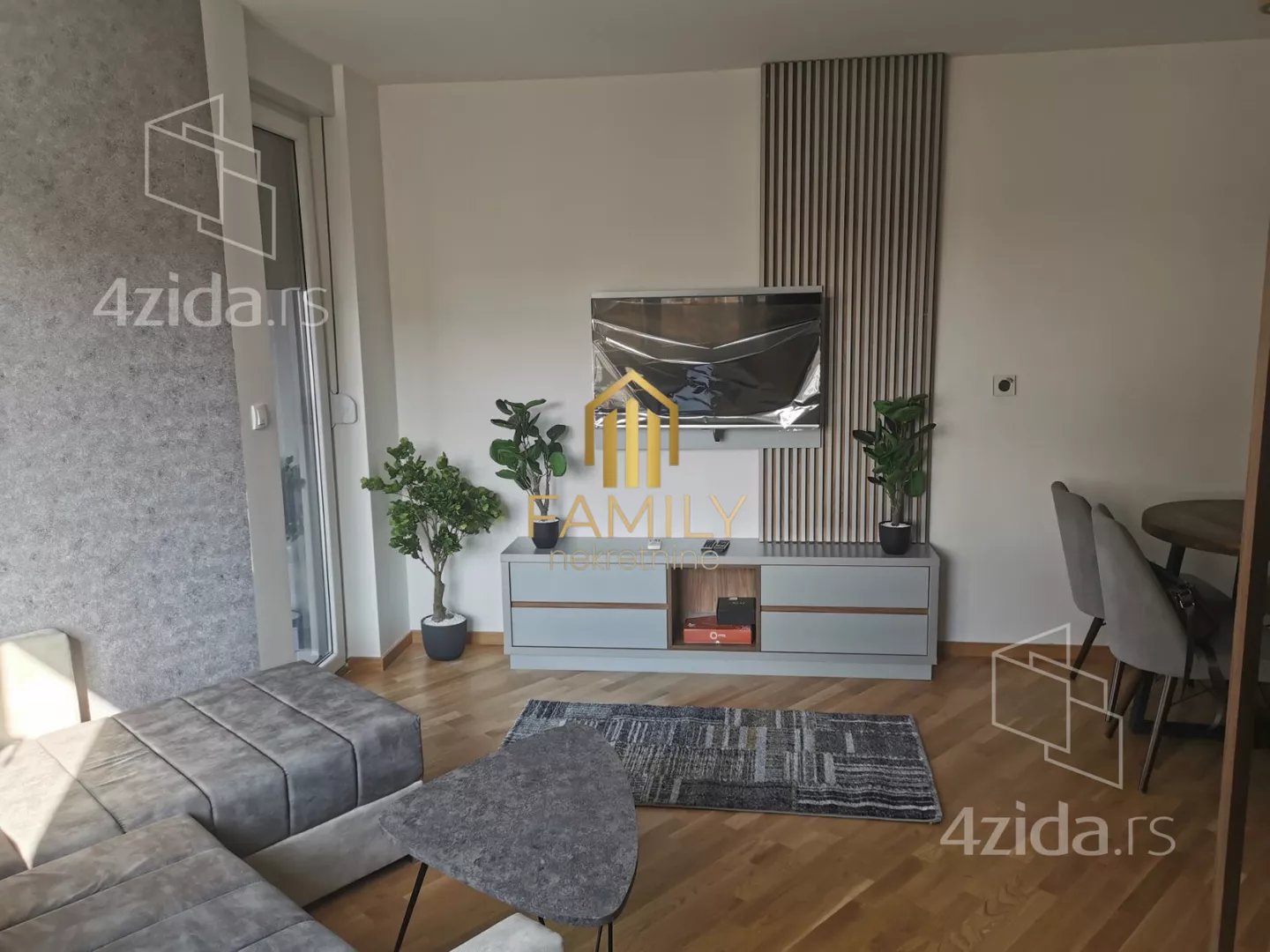 Jednoiposoban stan | 4zida