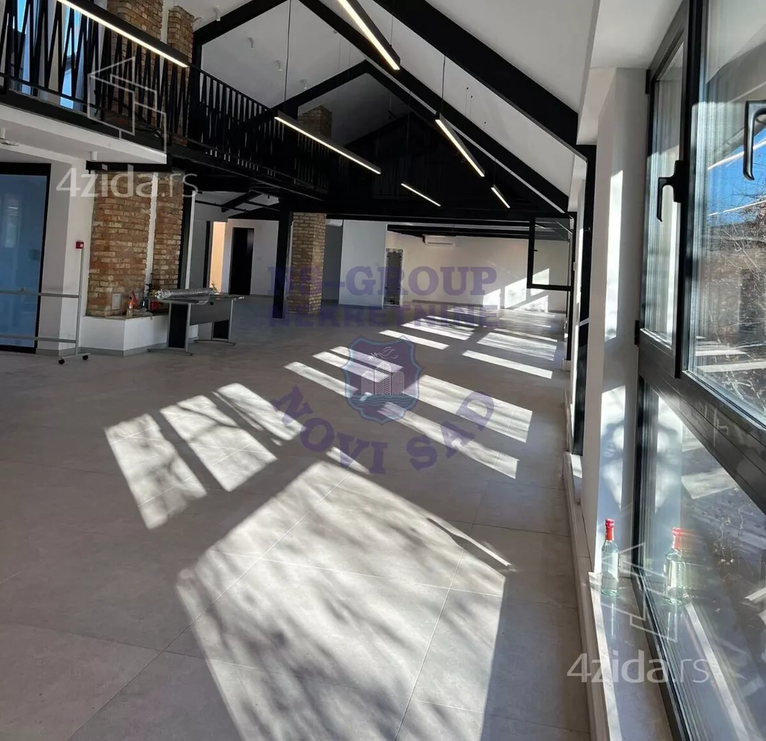 Poslovni prostor | 4zida