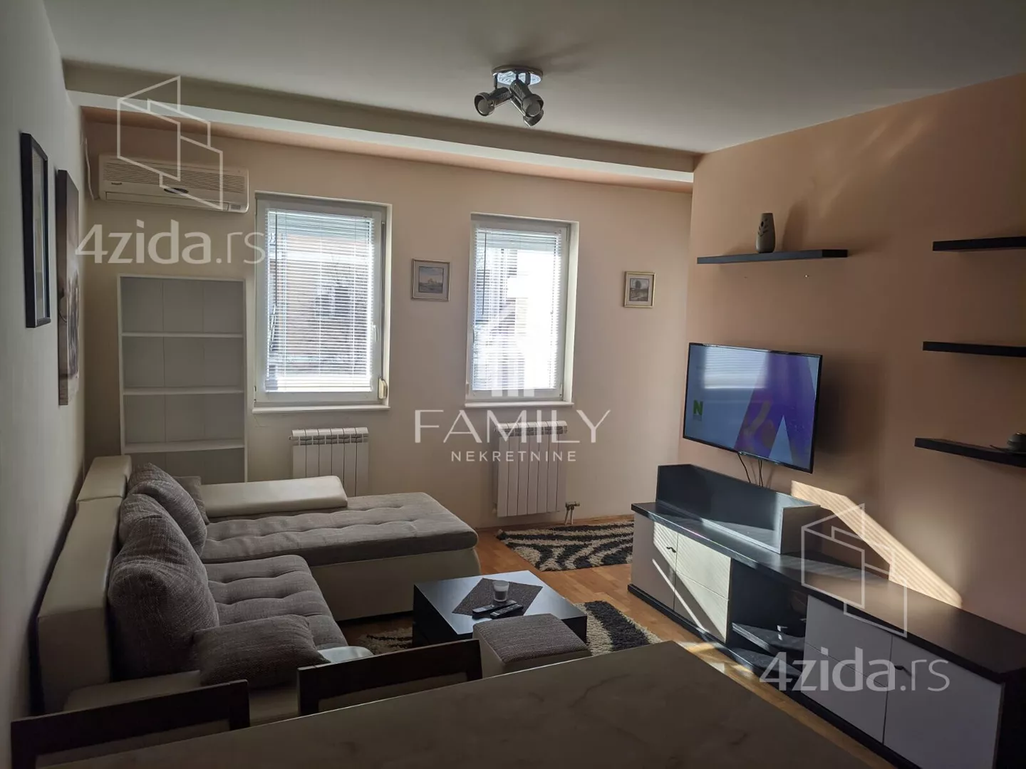 Dvoiposoban stan | 4zida