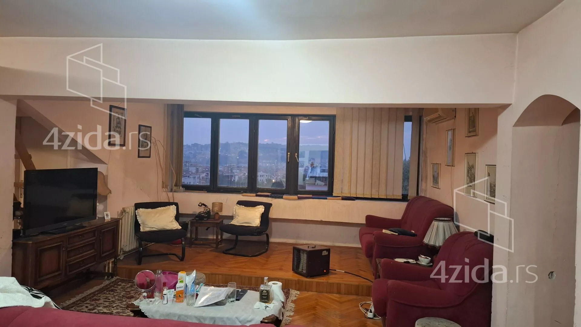 Četvorosoban stan | 4zida