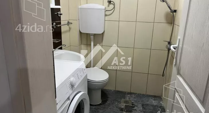 4-etažna kuća | 4zida