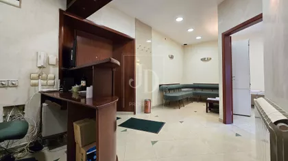 Klinički Centar | 4zida.rs