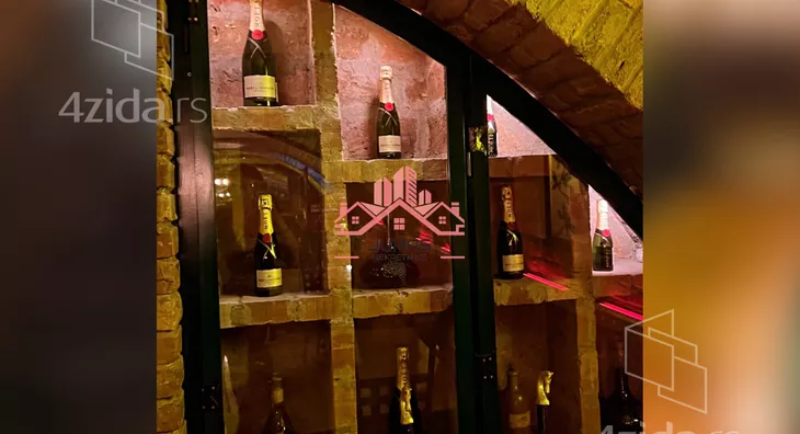 Ugostiteljski objekat | 4zida