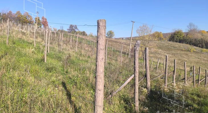 Poljoprivredno zemljište | 4zida