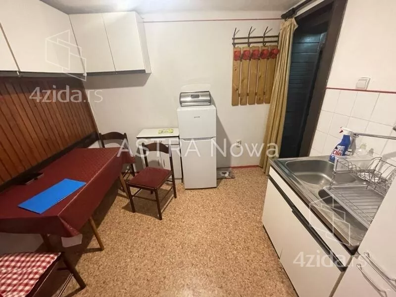 Garsonjera | 4zida