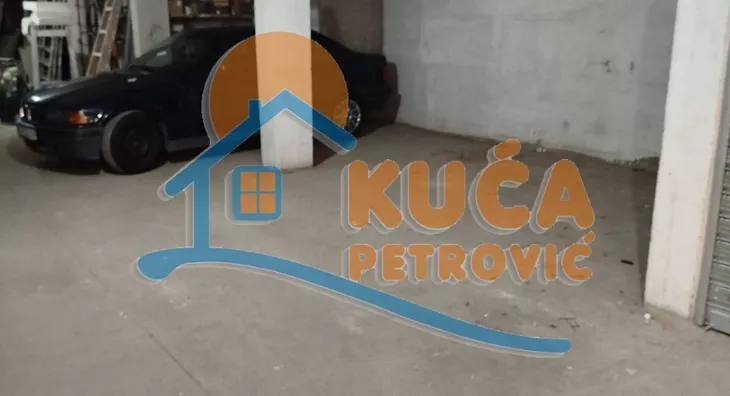 Garaža | 4zida