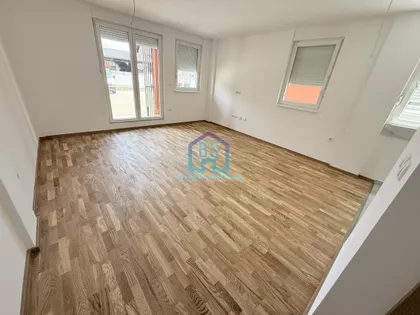 Veternička Rampa | 4zida.rs