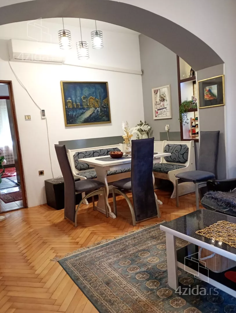 3-etažna kuća | 4zida