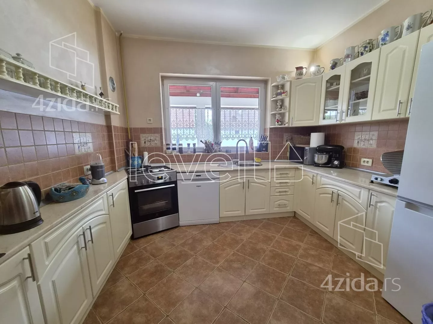 Kuća | 4zida