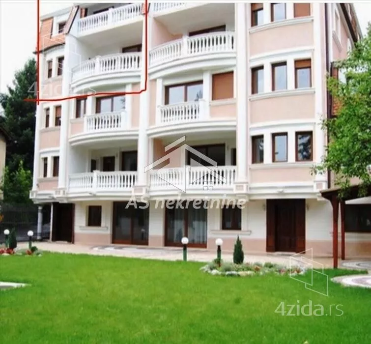 Šestosoban stan | 4zida
