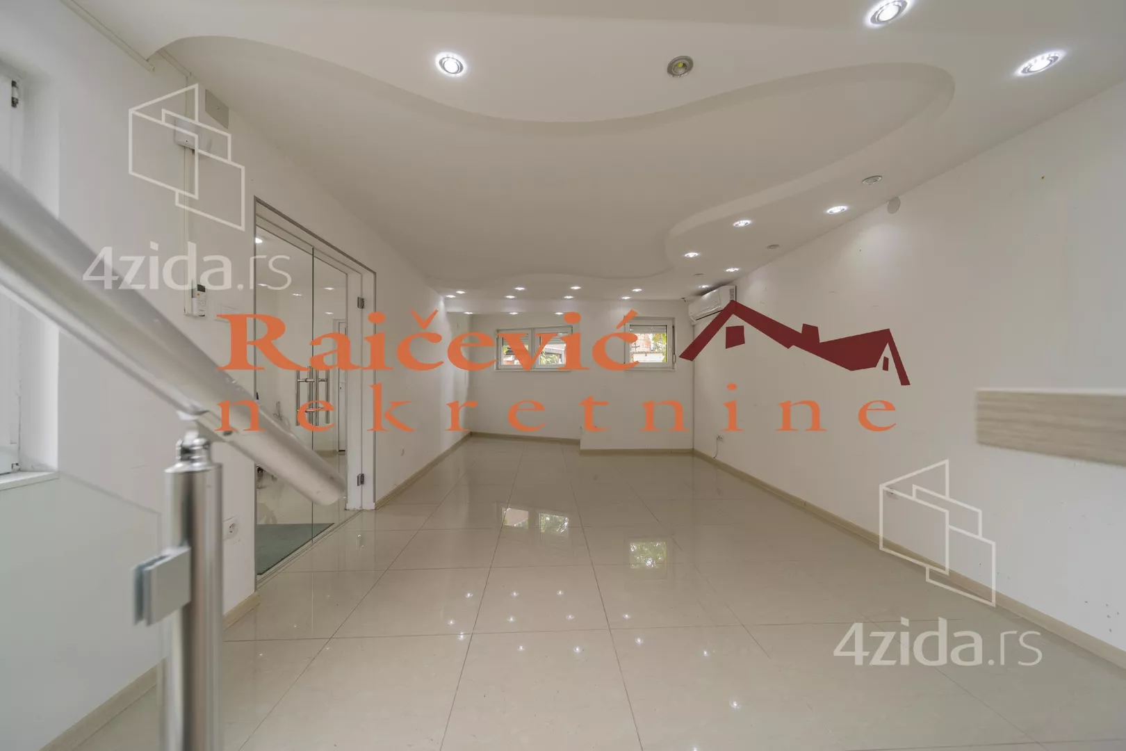 Poslovni prostor | 4zida