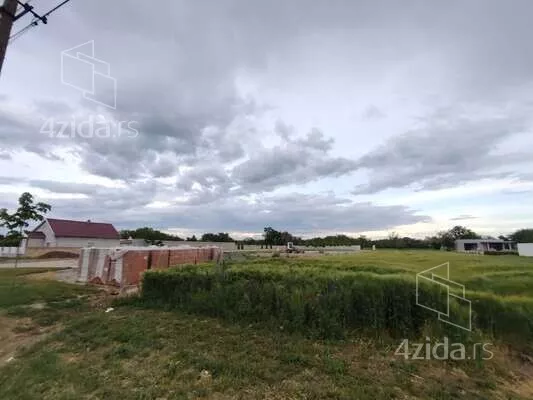 Plac | 4zida