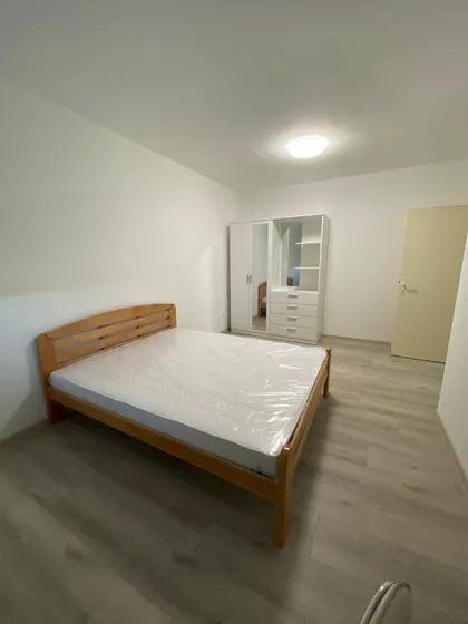 Benska Bara | 4zida.rs