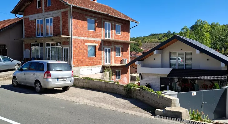 3-etažna kuća | 4zida