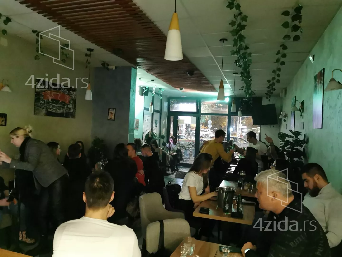 Ugostiteljski objekat | 4zida