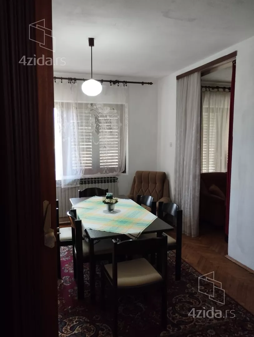 3-etažna kuća | 4zida