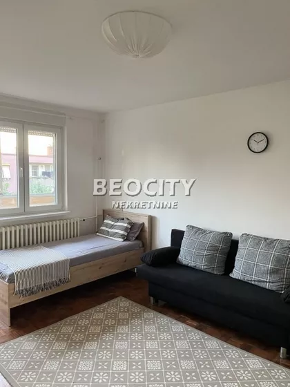 Nadežde Petrović | 4zida.rs