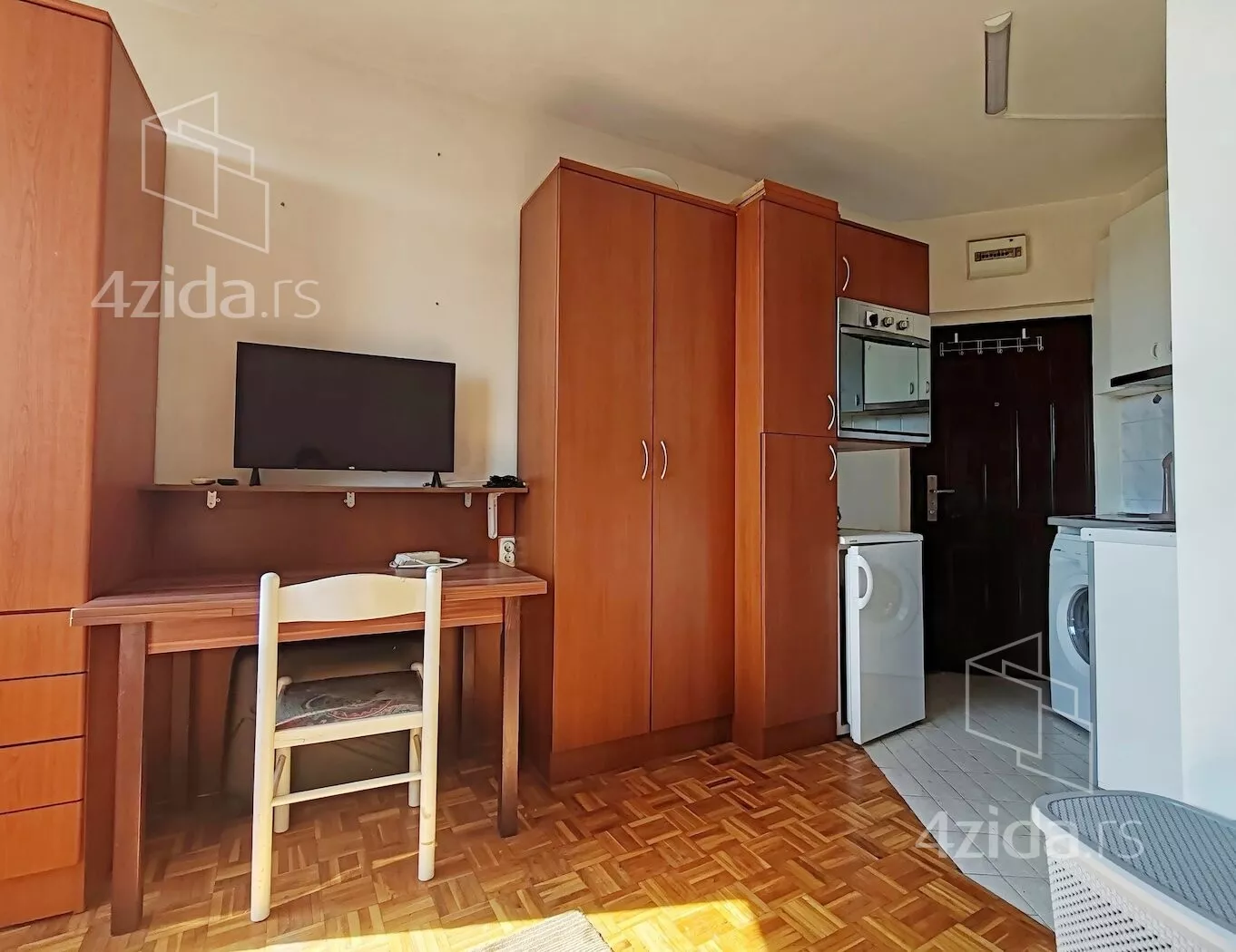 Garsonjera | 4zida