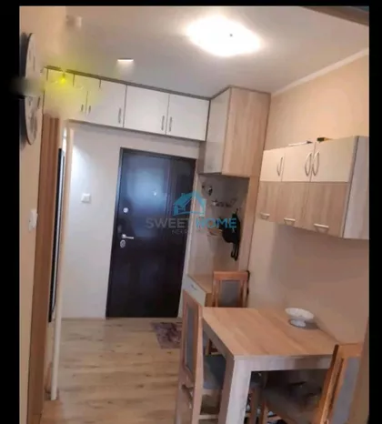 Kraljevačka | 4zida.rs