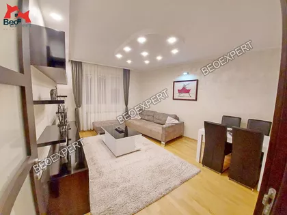 Žorža Klemansoa 17 | 4zida.rs