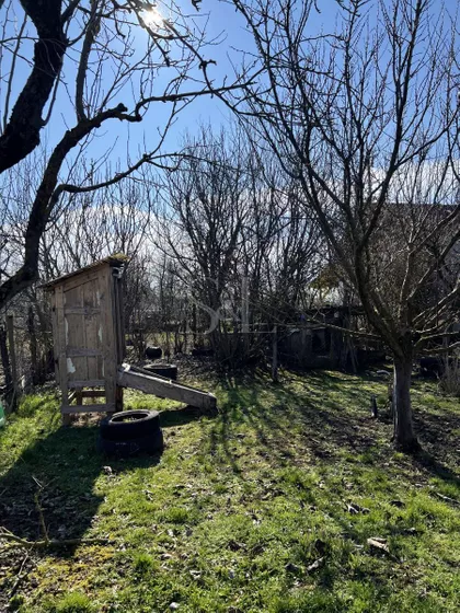 Okolne lokacije | 4zida.rs