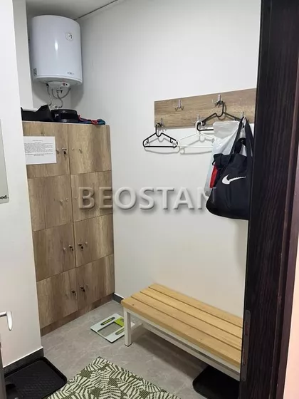 Tosin Bunar | 4zida.rs