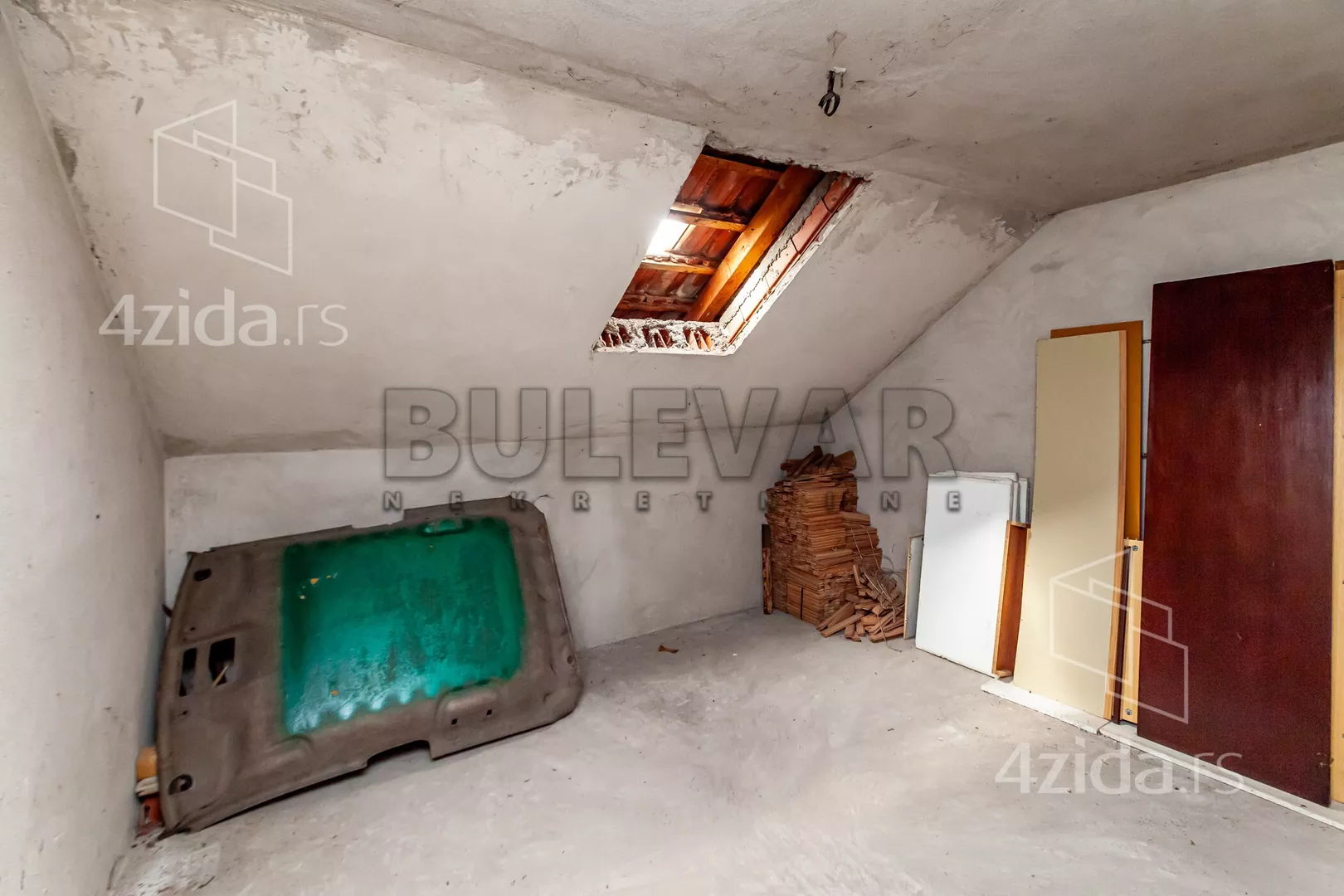 3-etažna kuća | 4zida