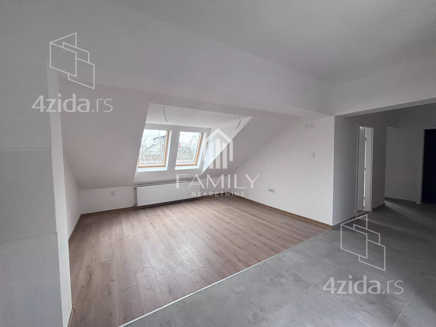 Dvoiposoban stan | 4zida