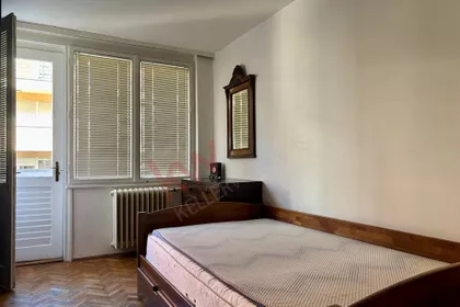 Hadži-Ruvimova | 4zida.rs