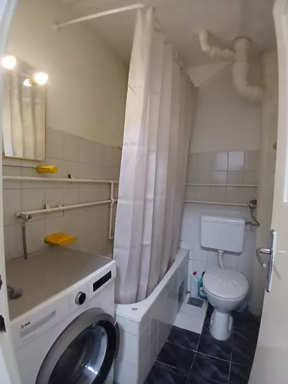 Segedinski Put 17 | 4zida.rs