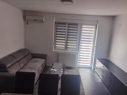 Braće Dirak bb | 4zida.rs