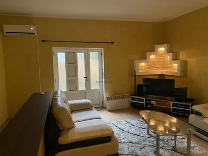 Žarka Zrenjanina | 4zida.rs