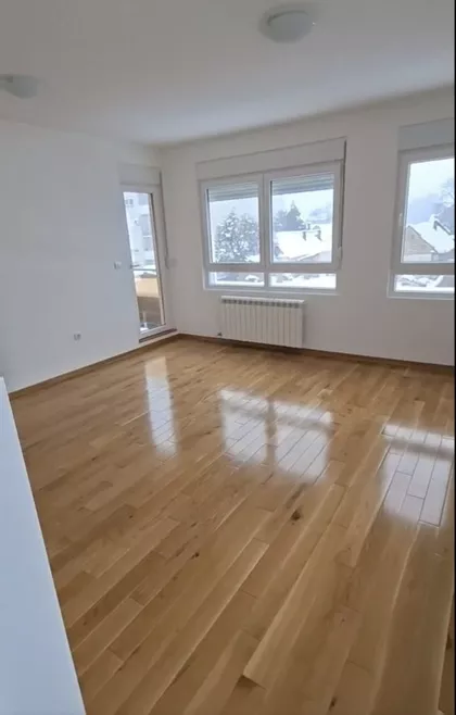 Milice Rakić | 4zida.rs