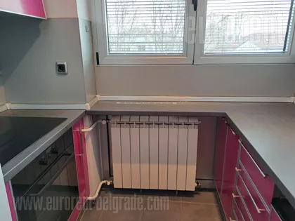 KLINIČKI CENTAR | 4zida.rs