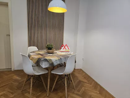 Hadži Ruvimova | 4zida.rs