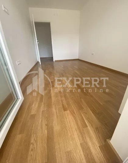 Cara Dušana | 4zida.rs