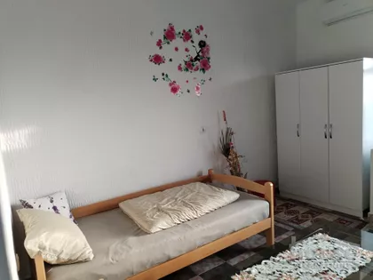 Sremska Kamenica | 4zida.rs