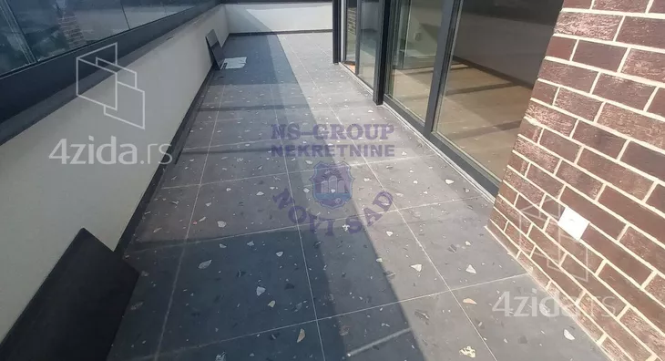 Petosoban stan | 4zida