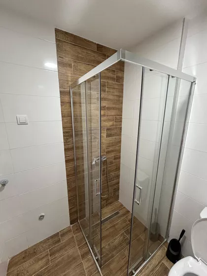 Milovana Gušića 101 | 4zida.rs