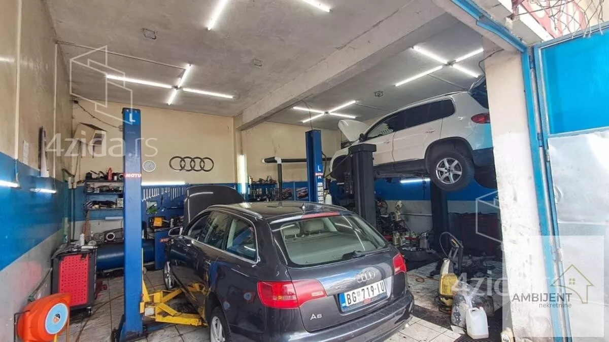 Poslovni prostor | 4zida