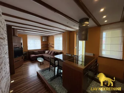 BRAĆE RIBNIKAR | 4zida.rs