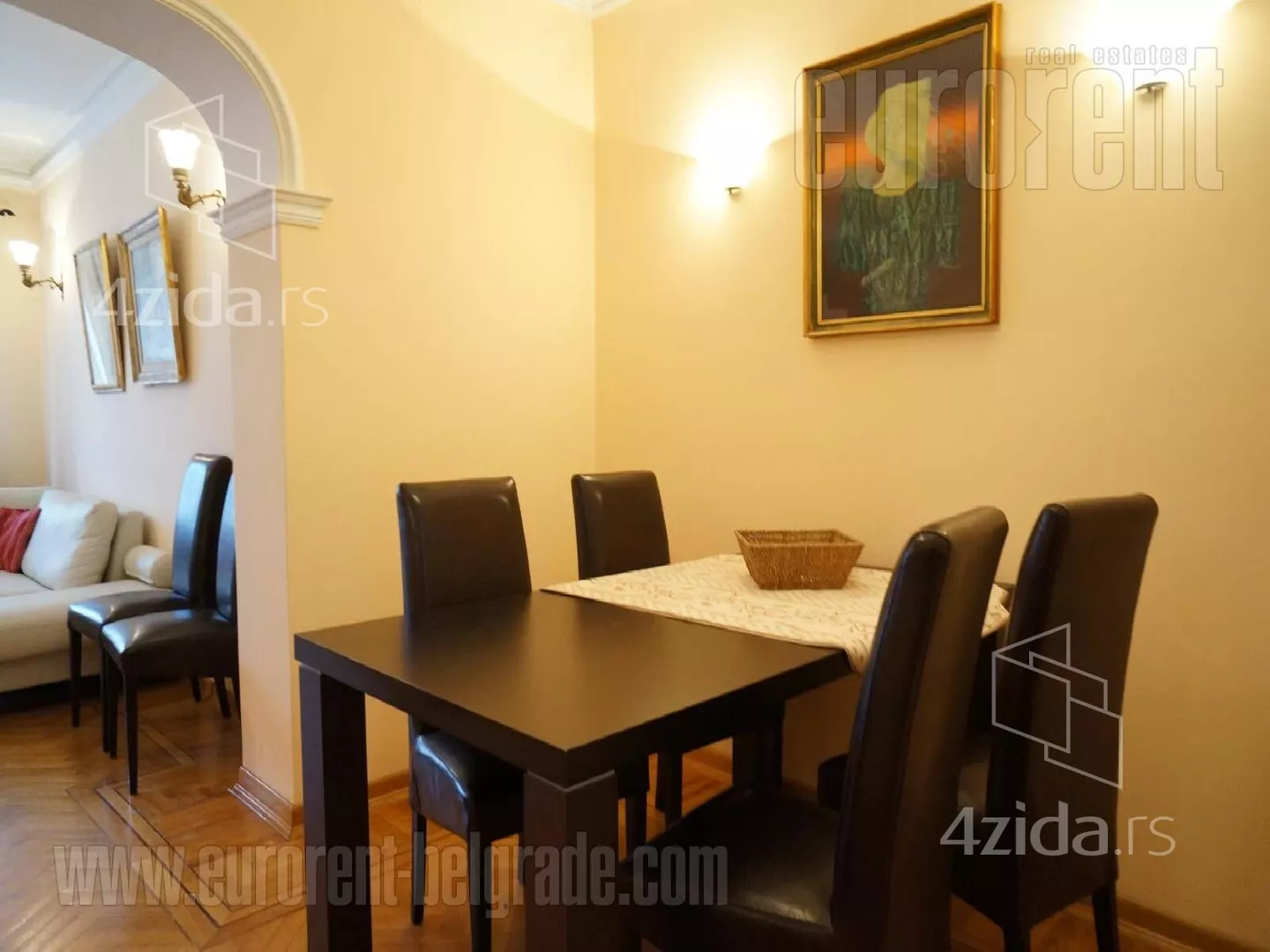 Četvoroiposoban stan | 4zida