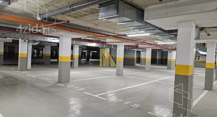 Garaža/Parking | 4zida