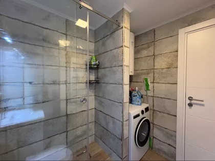 Radovana Simića Cige 4 | 4zida.rs