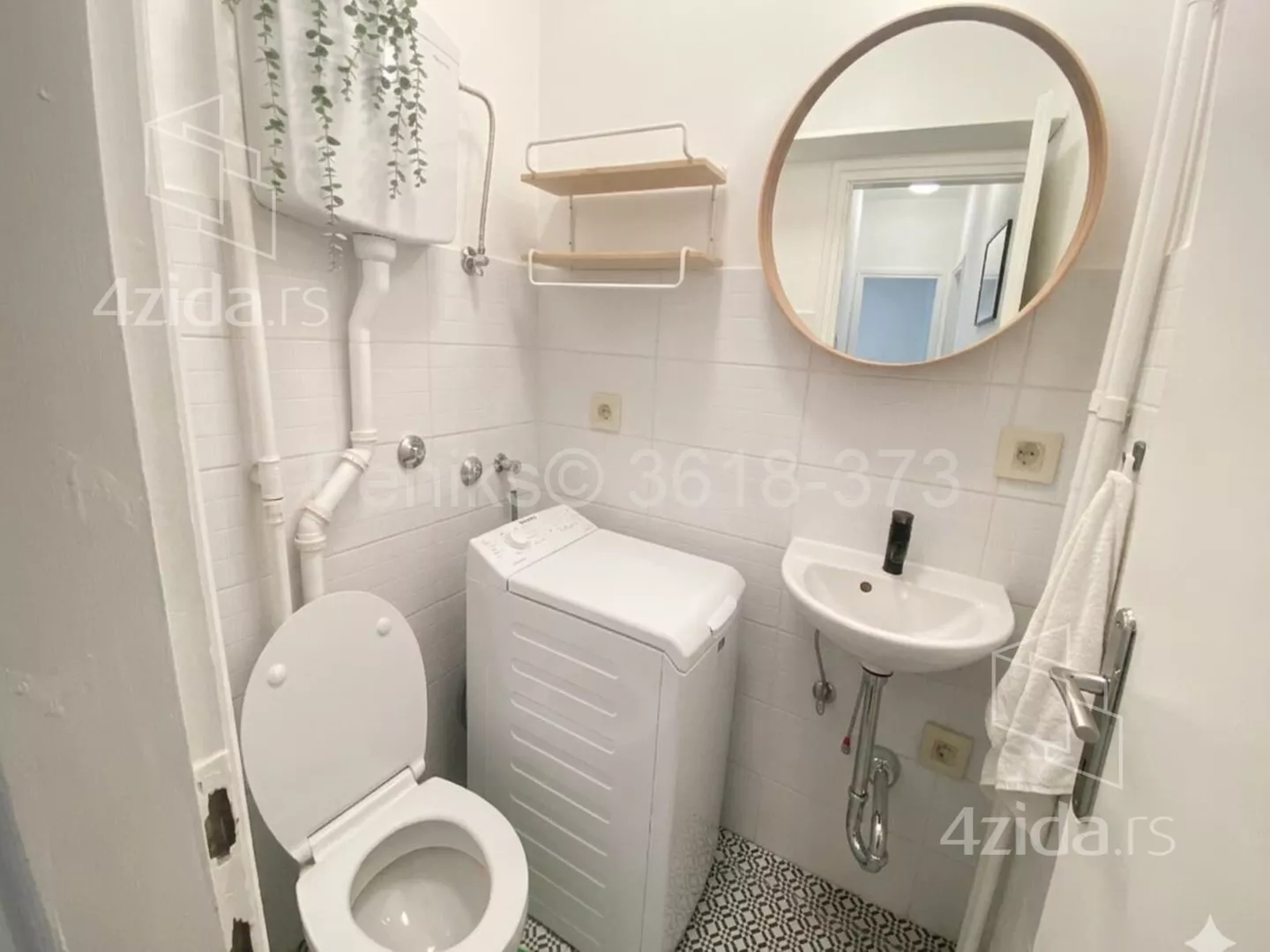 Troiposoban stan | 4zida