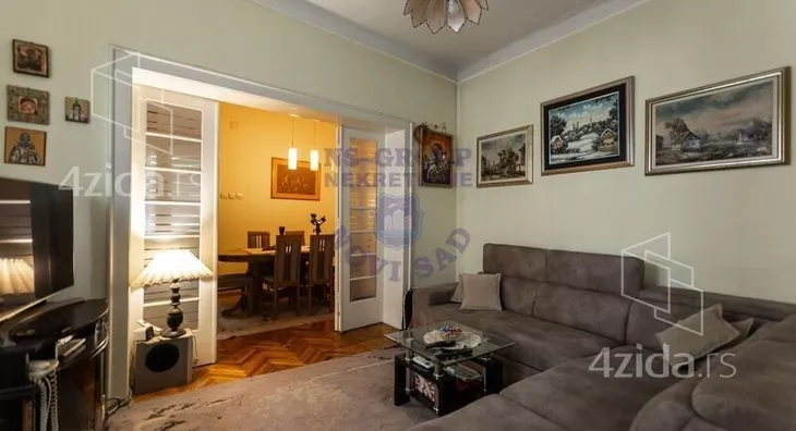 Dvoiposoban stan | 4zida