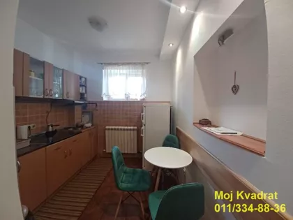 Milana Vukosa | 4zida.rs